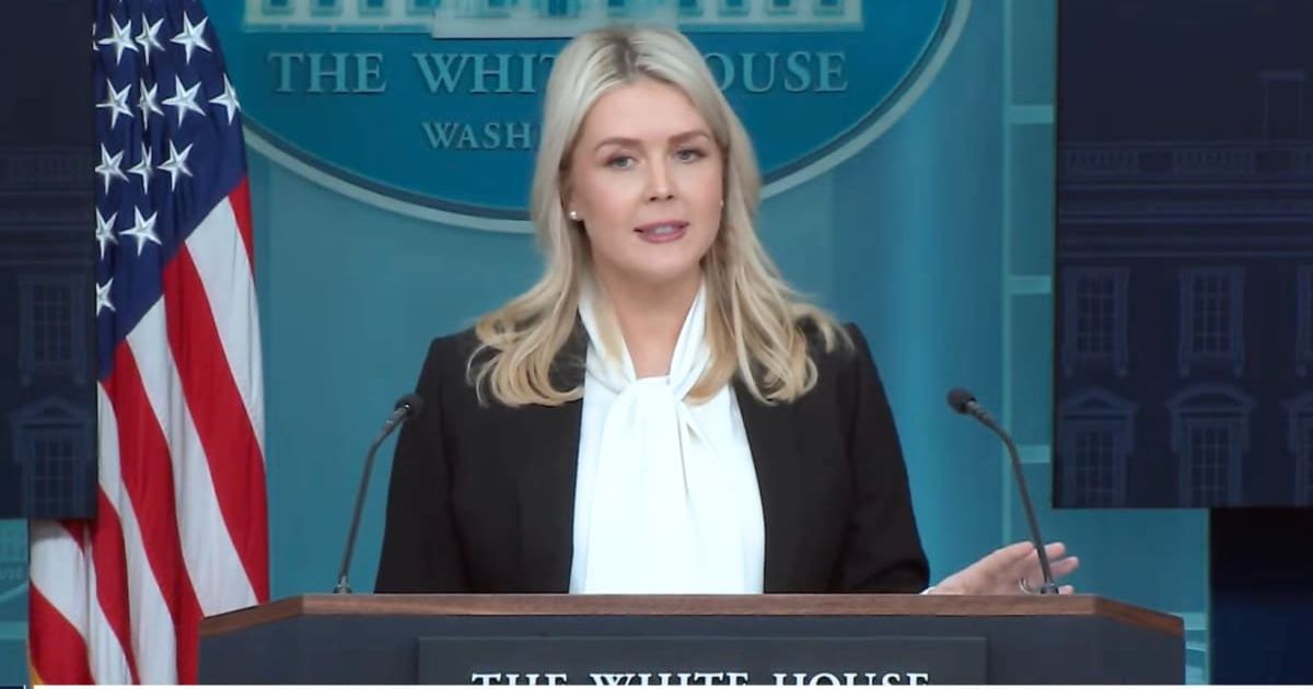 Karoline Leavitt addressing the press during a White House briefing on Operation Epic Fury (Cover Image Source: YouTube | @WhiteHouse)