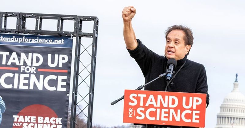'Work of a pure stable genius' George Conway mocks Trump's naval blockade on Iran