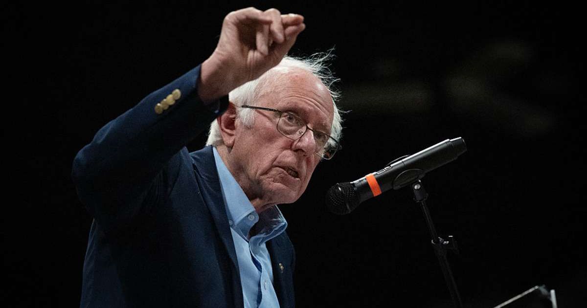 Sen. Bernie Sanders (I-VT) speaks to guests during the first stop on his "Fighting Oligarchy" tour, Midwest swing, at the RiverCenter (Cover Image Source: Getty Images | Photo by Scott Olson)