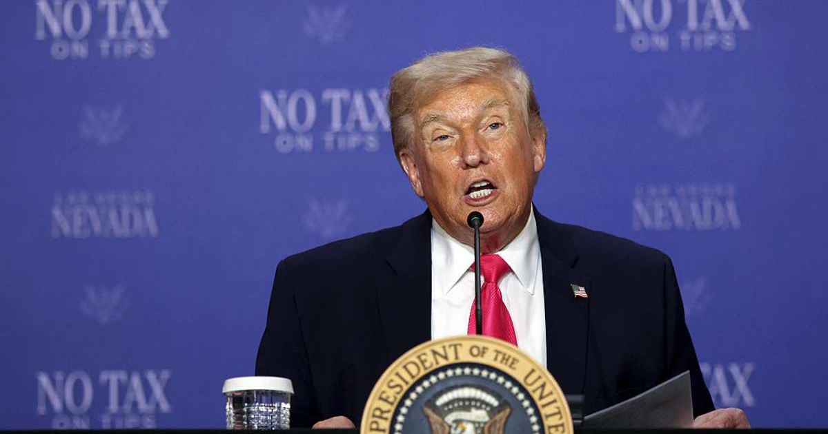 U.S. President Donald Trump speaks during a roundtable discussion on his "No Tax on Tips" policy at the AC Hotel on April 16, 2026, in Las Vegas, Nevada. (Cover Image Source: Getty Images | Photo by Win McNamee)