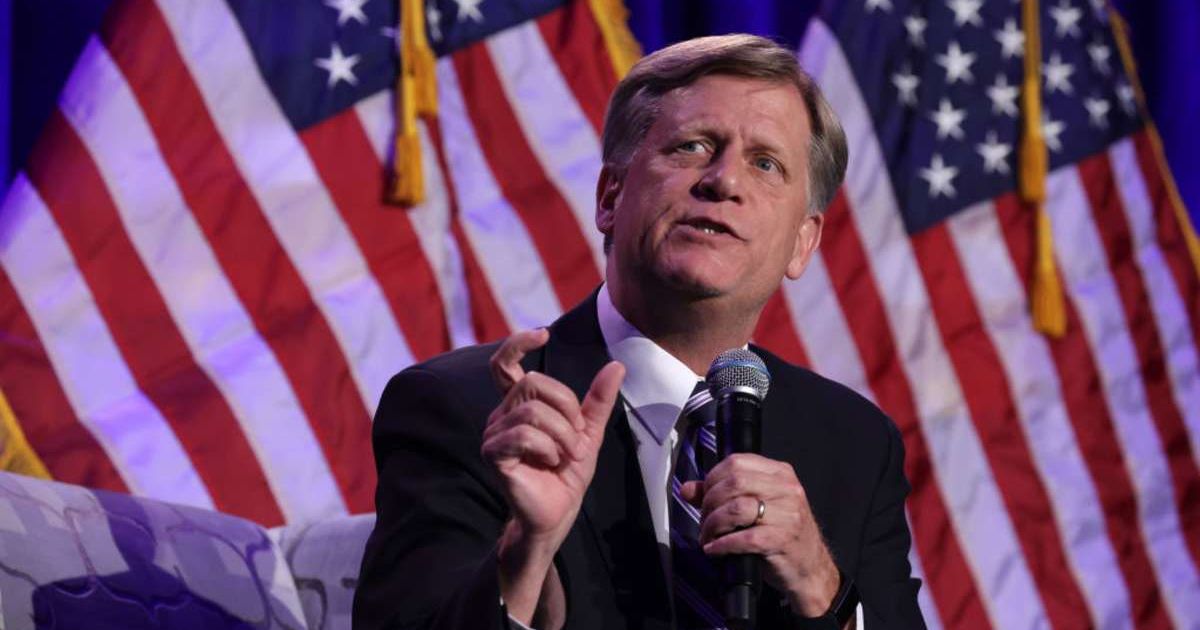  Former U.S. Ambassador to Russia Michael McFaul speaks during a panel discussion at a dinner of the 2022 House Democratic Caucus Issues Conference (Cover image source: Getty Images/Photo by Alex Wong)