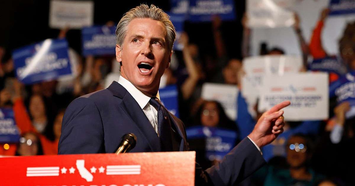 California Gov. Gavin Newsom speaks about the “Election Rigging Response Act” at a press conference (Cover image source: Getty Images/Photo by Mario Tama)