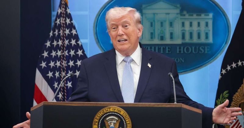 Donald Trump insists Iran nuclear threat matters more than  'financial situation' of Americans