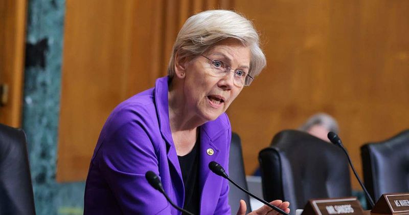 Elizabeth Warren slams “corrupt” Donald Trump for inviting CEOs to China state visit