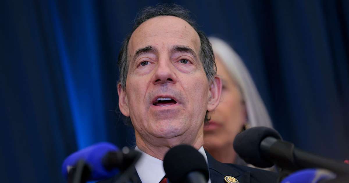 Rep. Jamie Raskin (D-MD) speaks at an event hosted by the Democratic Women's Caucus with Epstein survivors (Cover Image Source: Getty Images | Photo by Heather Diehl)