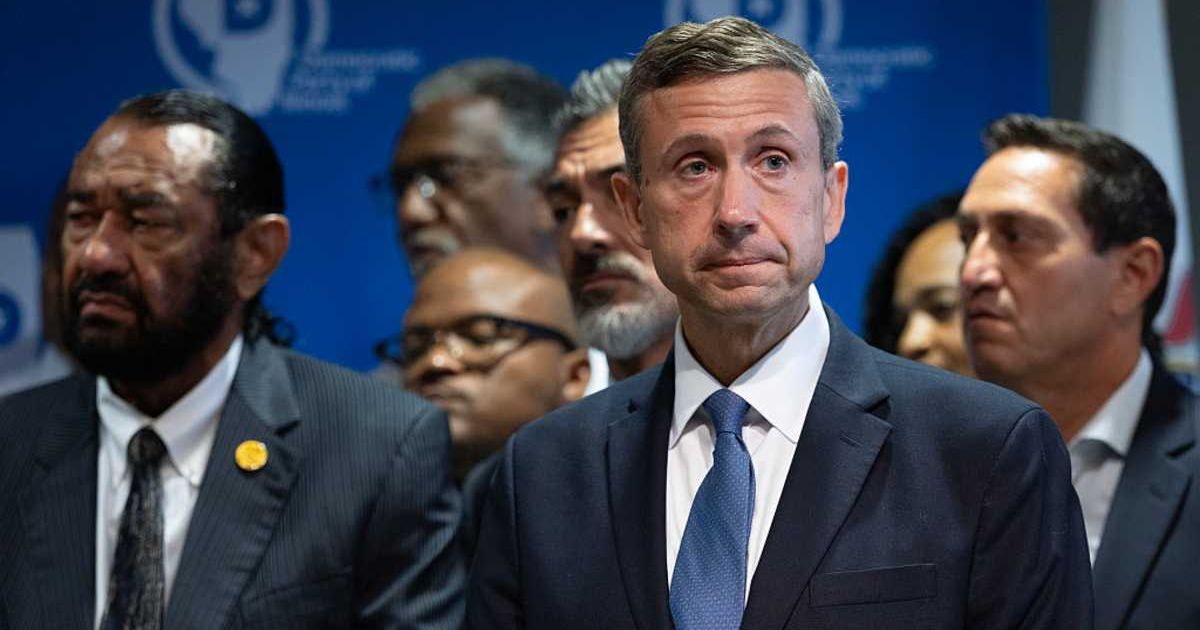DNC chief Ken Martin faces resignation demands over 2024 autopsy report