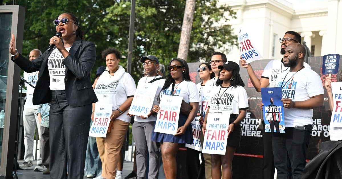 Judges halt Alabama redistricting plan that could boost Republicans in midterms