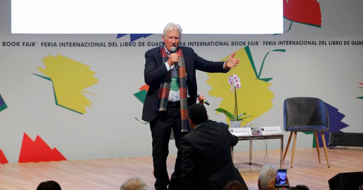 Richard Gere speaks during a press conference about his role as an environmental activist (Cover Image Source: Getty Images | Photo by Medios y Media)