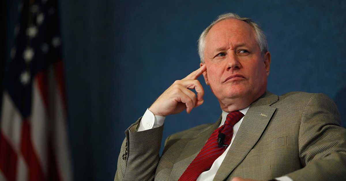 William Kristol leads a discussion on PayPal co-founder and former CEO Peter Thiel's National Review article, "The End of the Future (Cover image source: Getty Images/Photo by Chip Somodevilla)