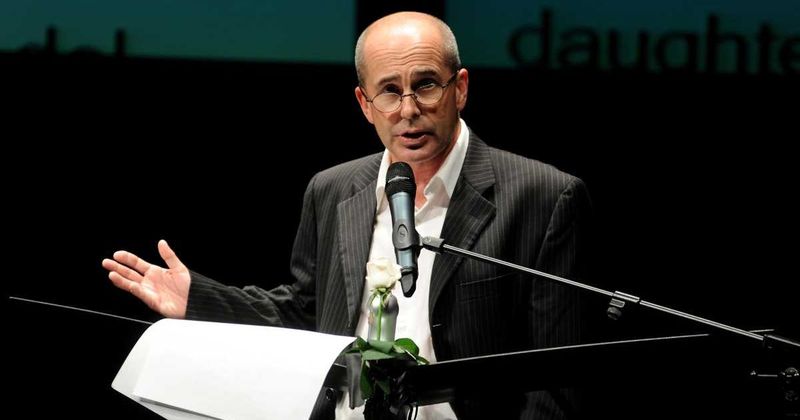 Don Winslow calls Trump a 'broken, old clown', questions Iran deal