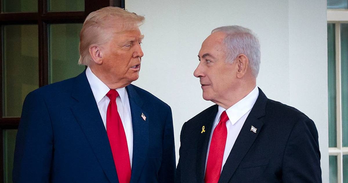 President Donald Trump greets Israeli Prime Minister Benjamin Netanyahu as he arrives at the White House on April 07, 2025 (Cover Image Source: Getty Images | Photo by Alex Wong)
