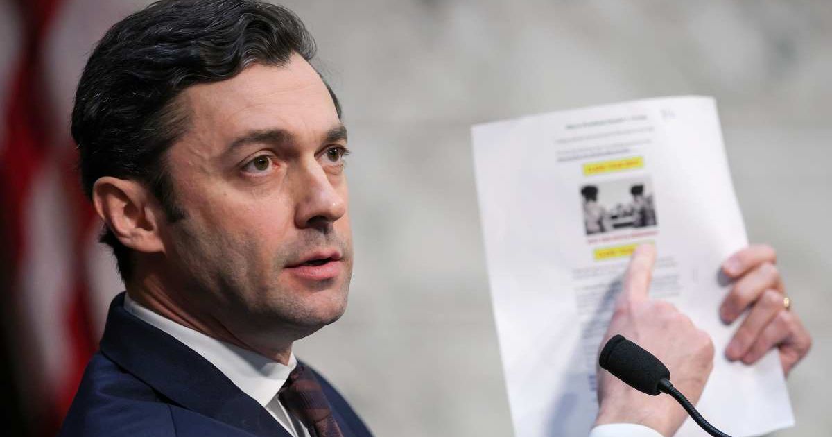 Sen. Jon Ossoff during a Senate Intelligence Committee hearing in the Hart Senate Office Building in Washington, DC (Cover Image Source: Getty Images | Photo by Kevin Dietsch)