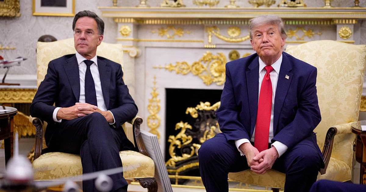 President Donald Trump (R) and NATO Secretary-General Mark Rutte (L) appear during a meeting in the Oval Office of the White House on June 24, 2026 (Cover Image Source: Getty Images | Photo by Andrew Harnik)