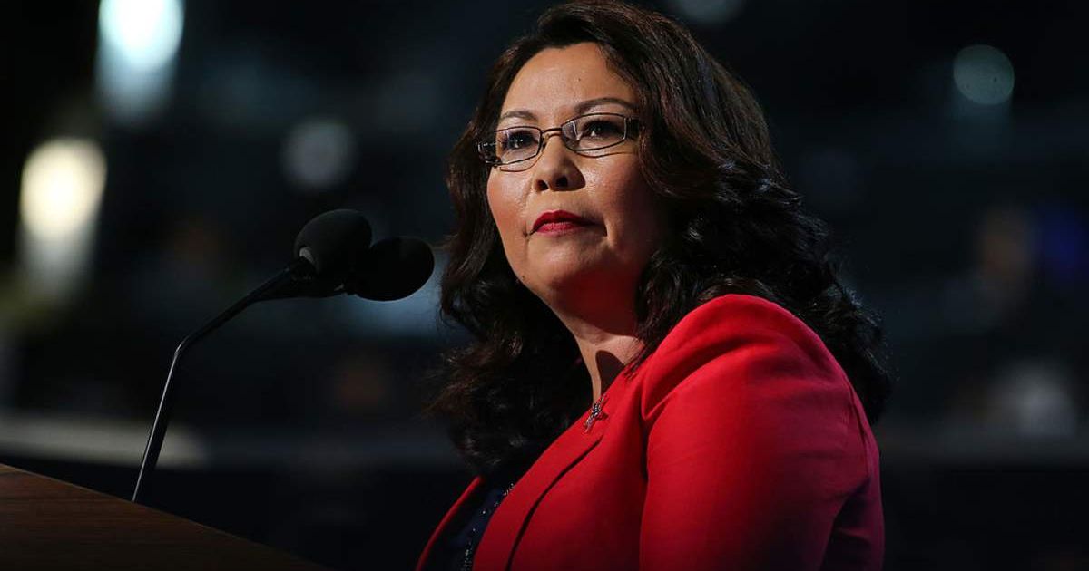 Tammy Duckworth speaks during day one of the Democratic National Convention (Cover Image Source: Getty Images | Photo by Joe Raedle)