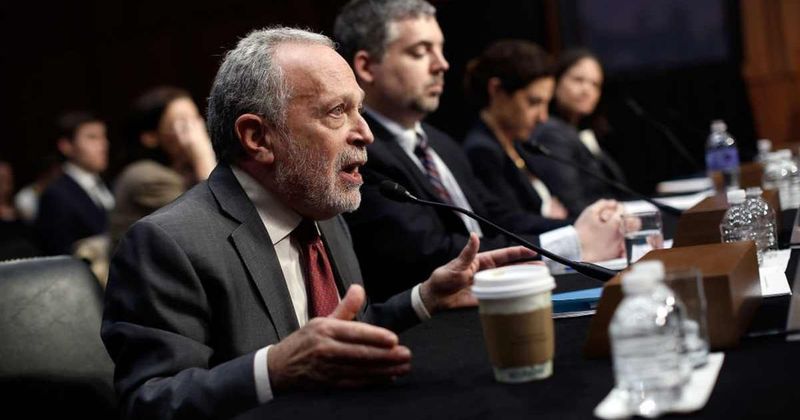 Former Labor Secretary accuses Donald Trump of stoking 'fear and hatred' against immigrants
