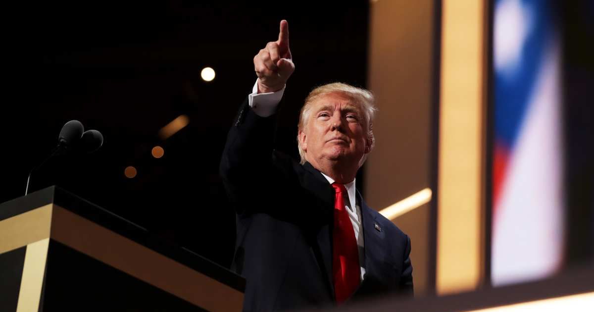 Donald Trump gestures to the crowd during a speech at the Quicken Loans Arena in Cleveland, Ohio (Cover Image Source: Getty Images | Photo by Chip Somodevilla)