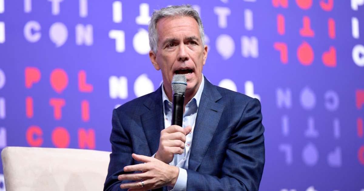 Joe Walsh speaks onstage during the 2019 Politicon at Music City Center (Cover image source: Getty Images | Photo by Jason Kempin)