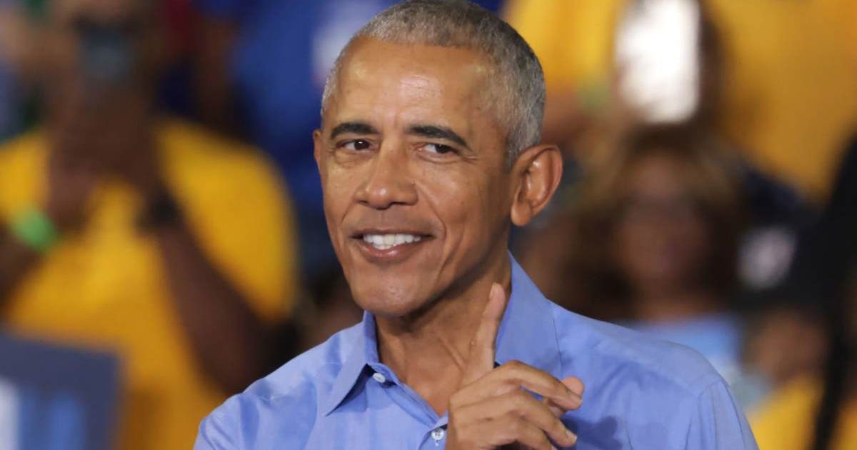 Former U.S. President Barack Obama speaks during a campaign event for Democratic presidential nominee (Cover Image source: Getty Images/Photo by Alex Wong)